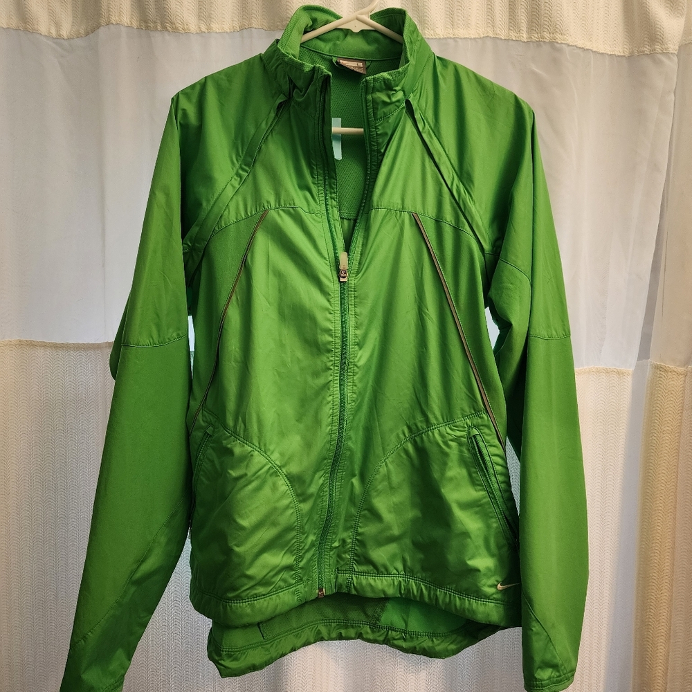 Nike convertible athletic vest jacket.